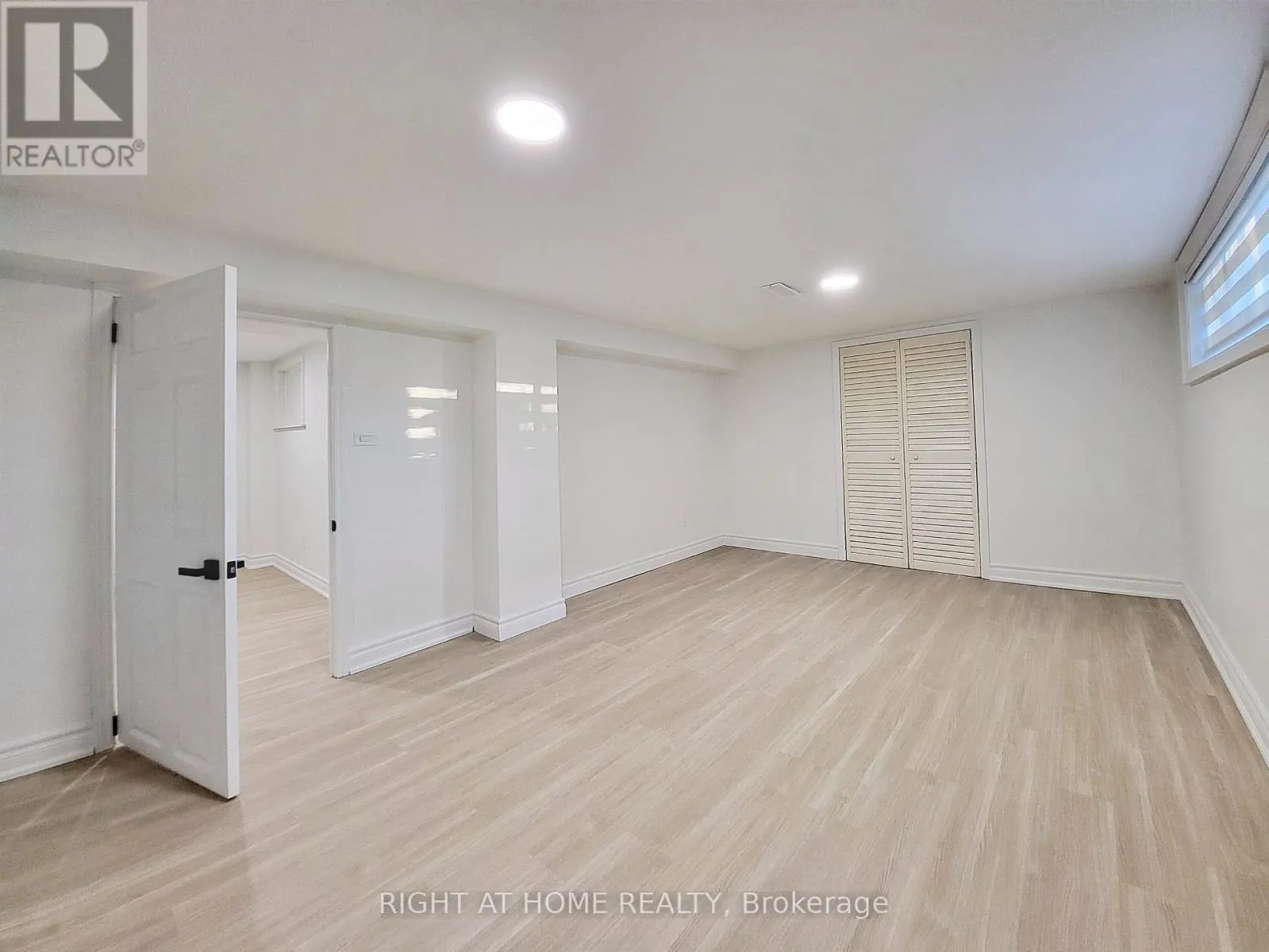 472 ELLERSLIE AVENUE