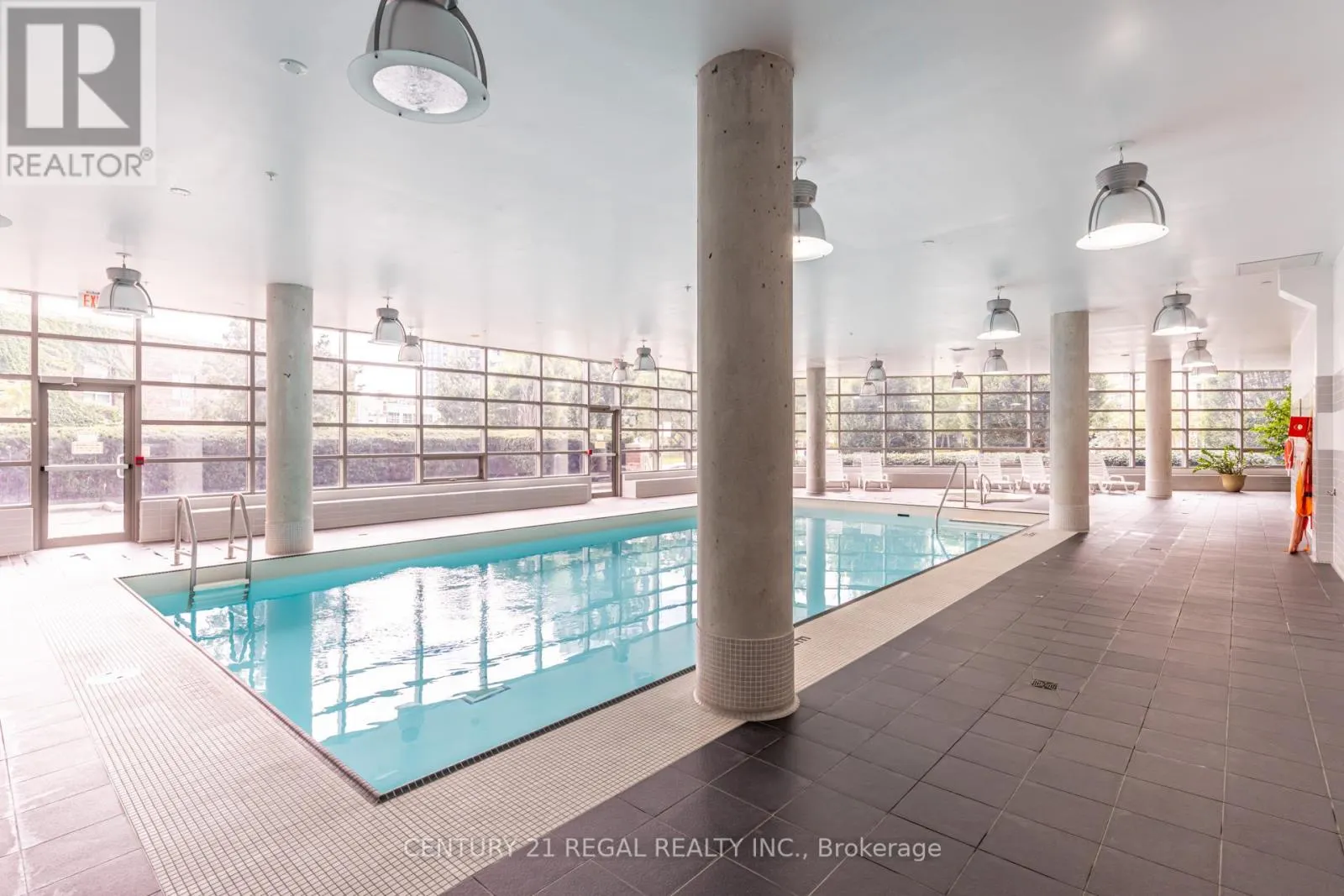 1411 - 38 JOE SHUSTER WAY