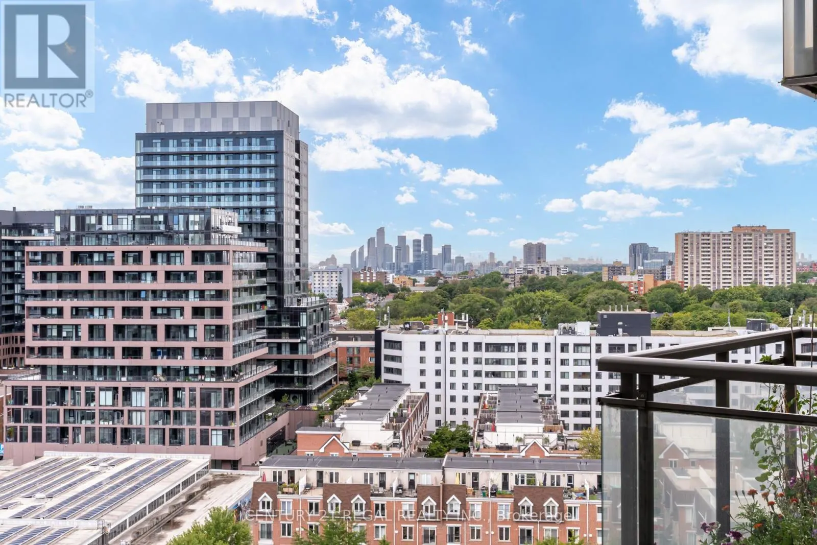 1411 - 38 JOE SHUSTER WAY