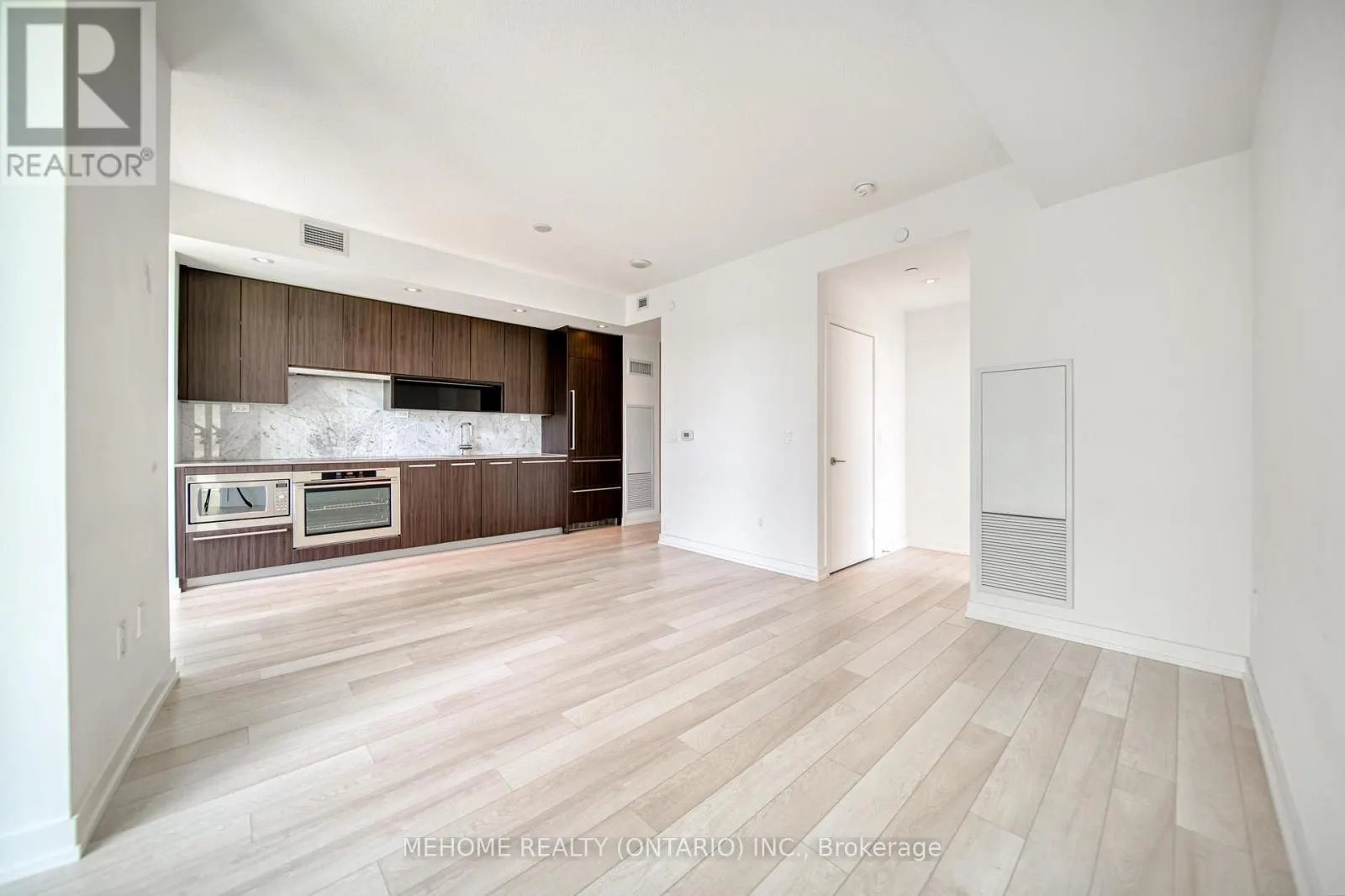 603 - 117 MCMAHON DRIVE