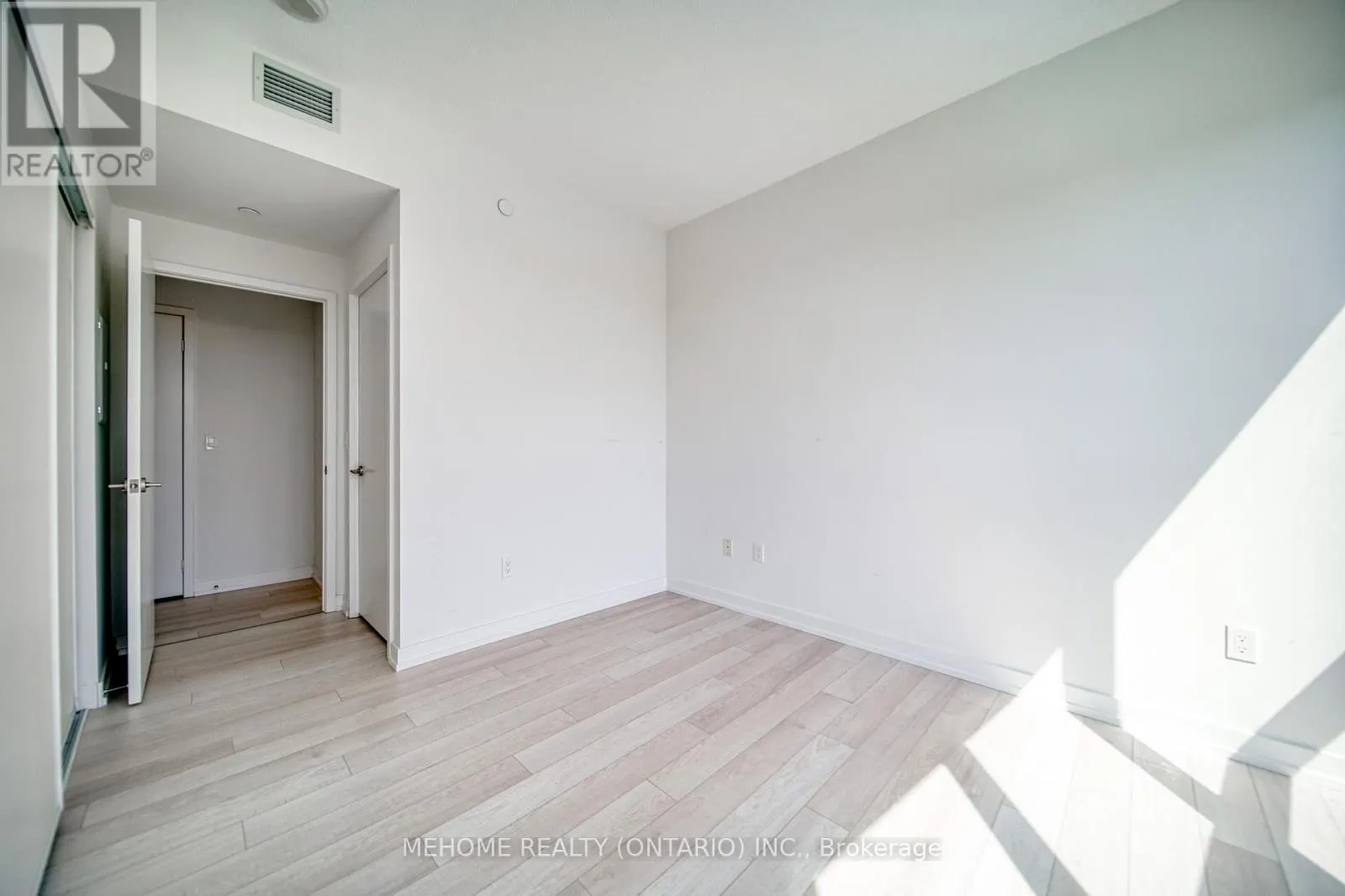603 - 117 MCMAHON DRIVE