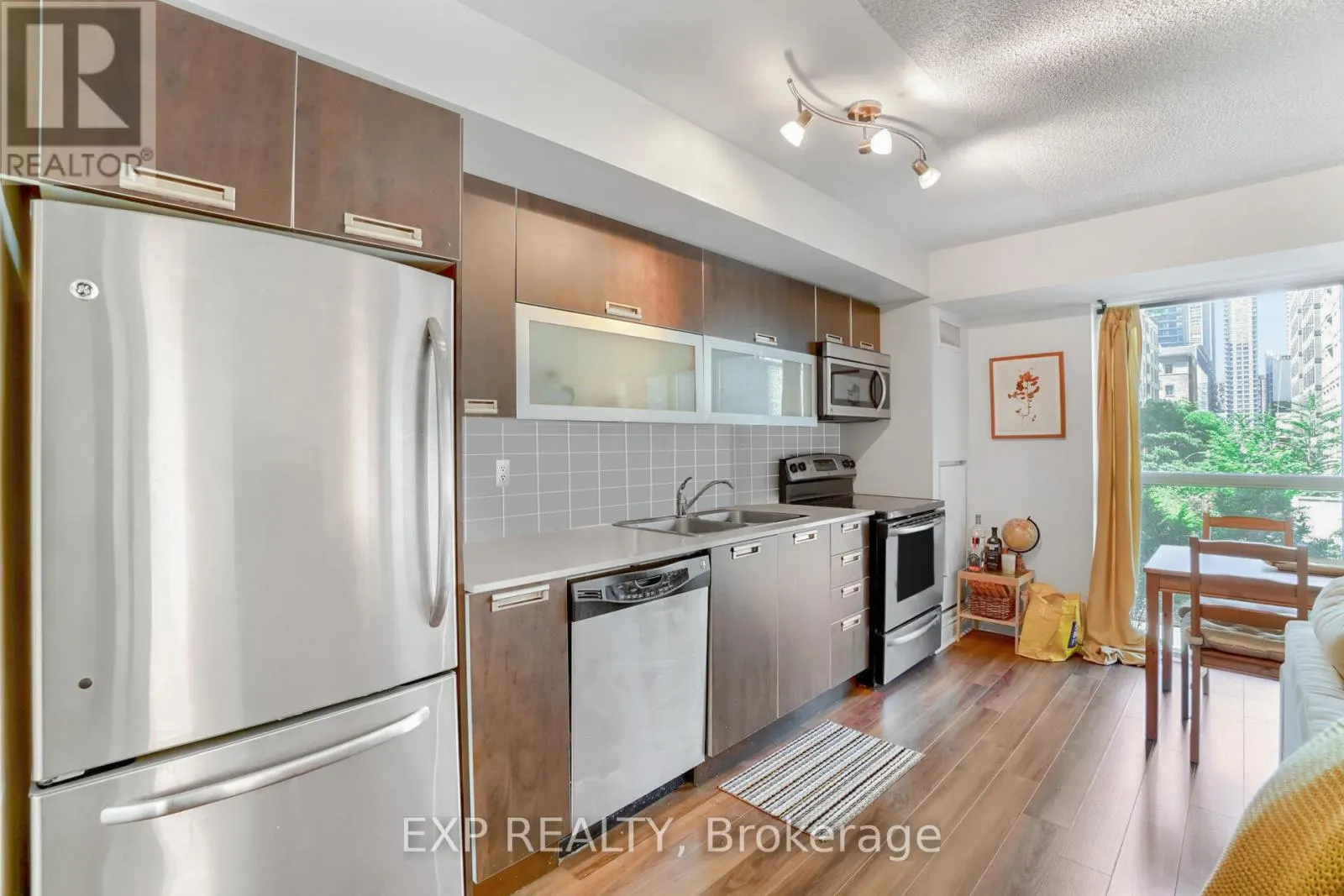 308 - 28 TED ROGERS WAY