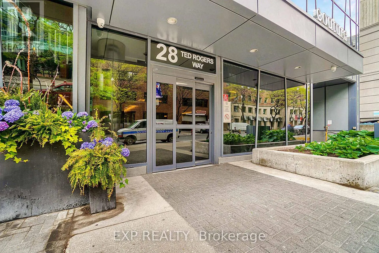 308 - 28 TED ROGERS WAY