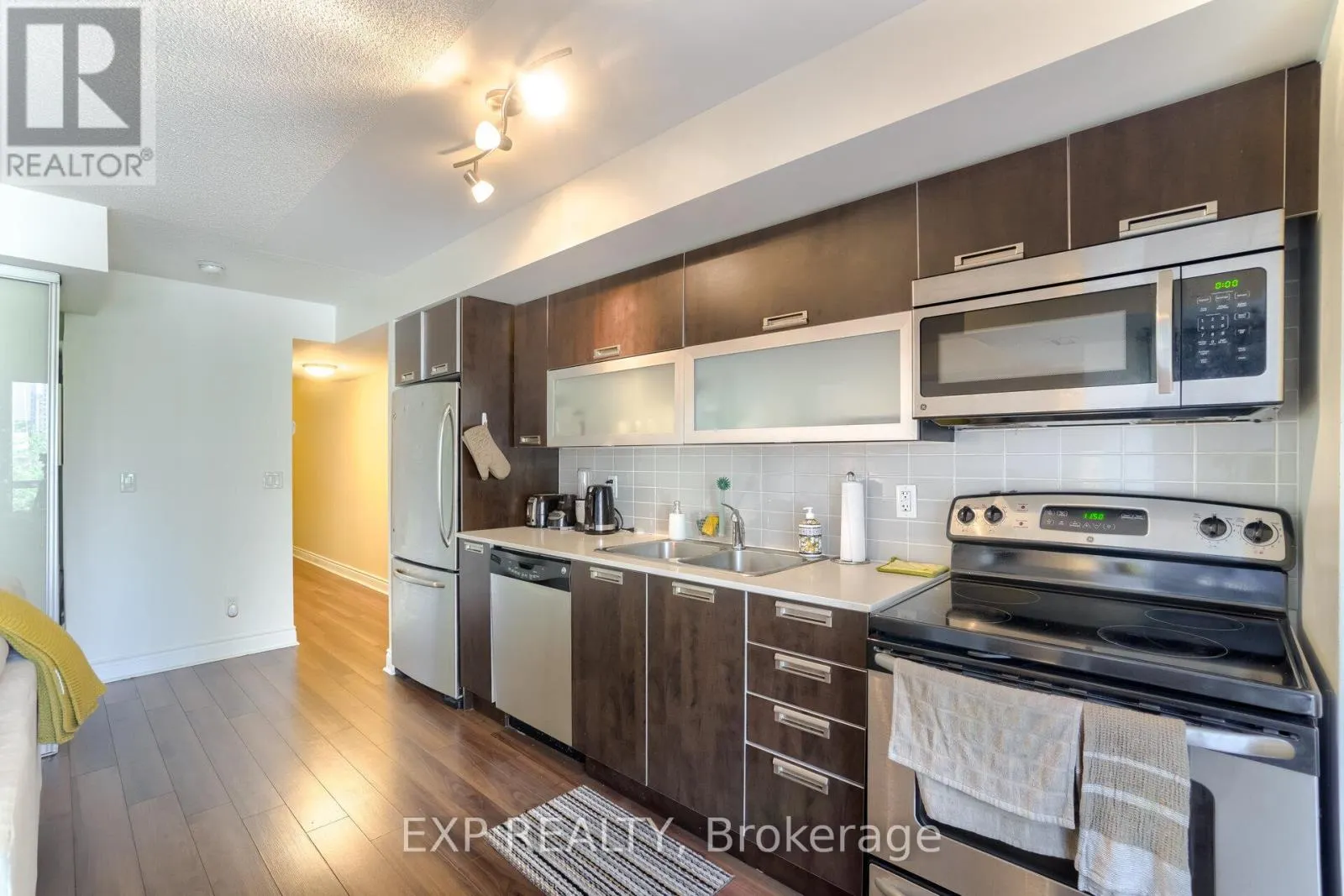 308 - 28 TED ROGERS WAY