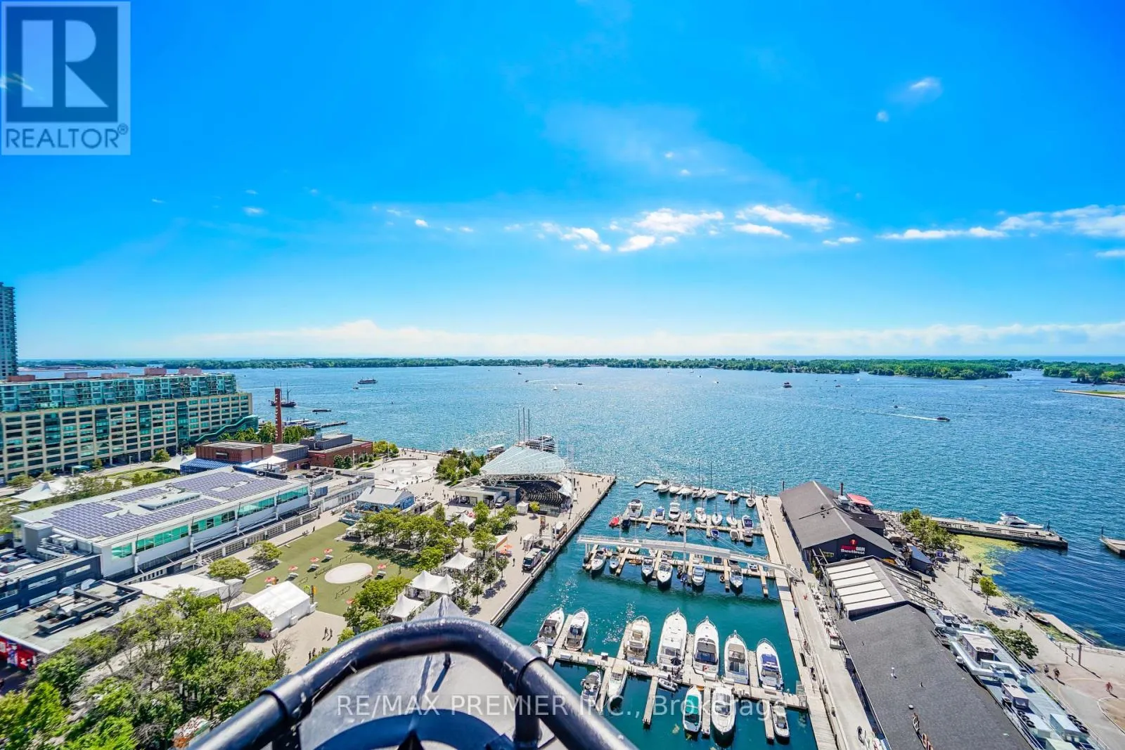 UNIT 601 - 250 QUEENS QUAY BOULEVARD W
