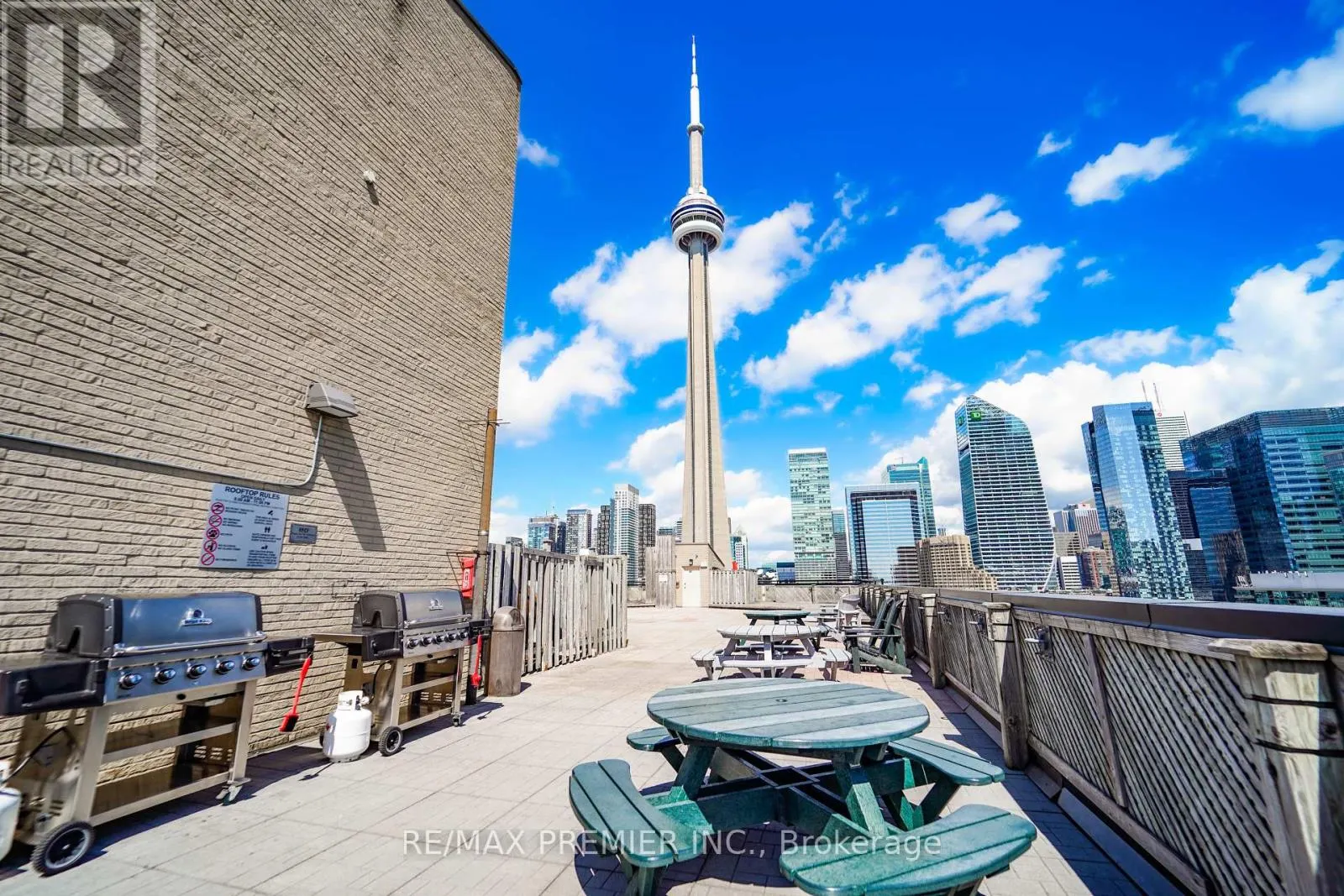 UNIT 601 - 250 QUEENS QUAY BOULEVARD W