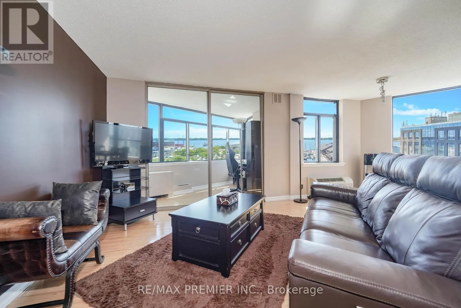 UNIT 601 - 250 QUEENS QUAY BOULEVARD W