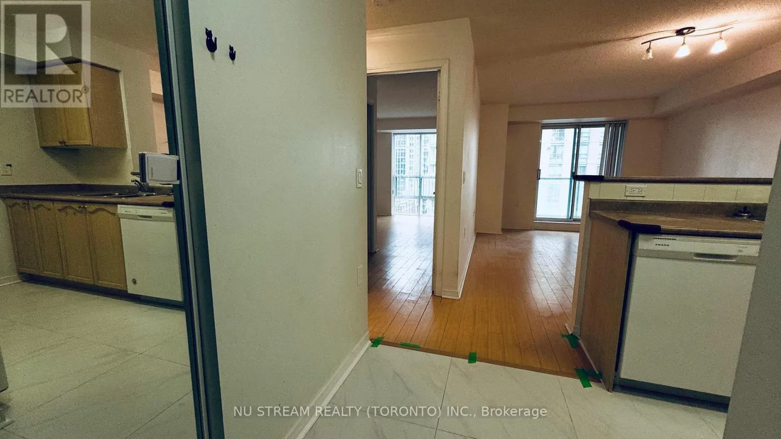 1106 - 20 OLIVE AVENUE
