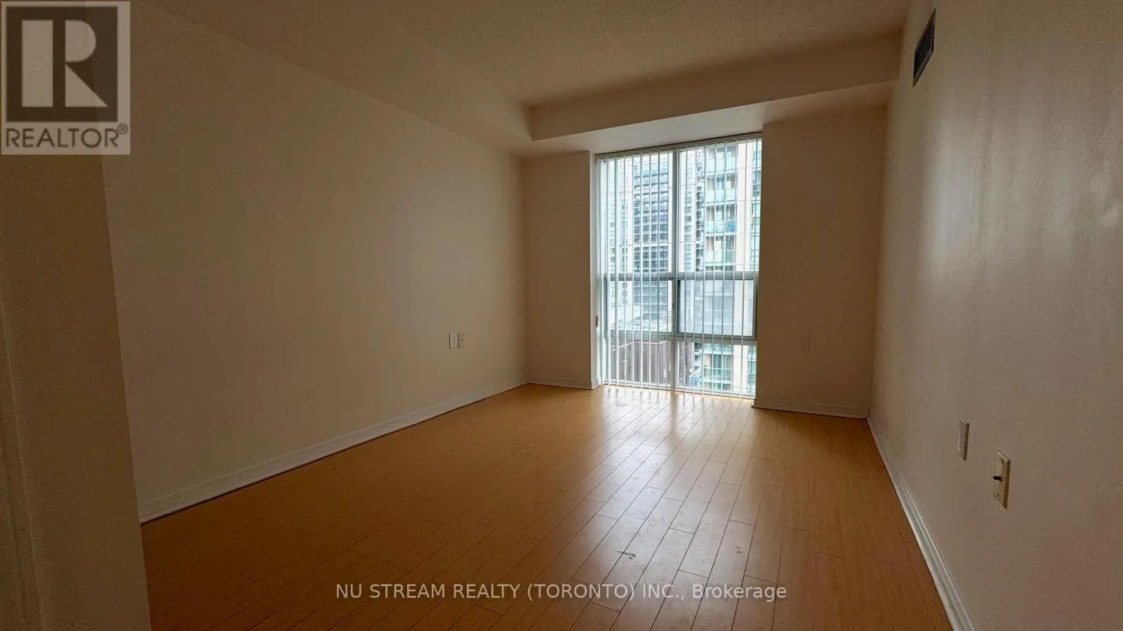 1106 - 20 OLIVE AVENUE