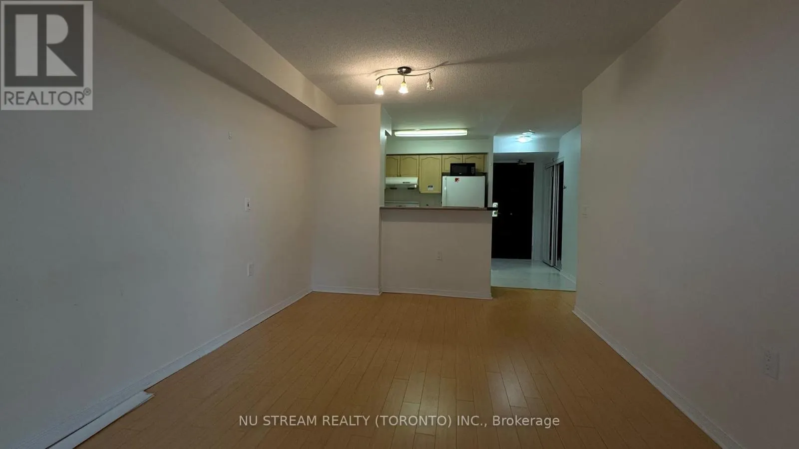 1106 - 20 OLIVE AVENUE