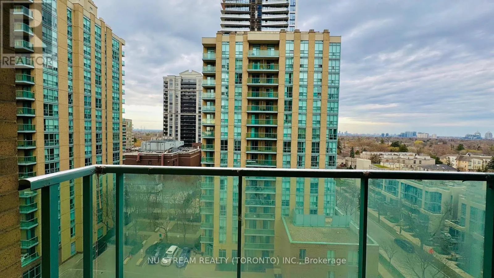 1106 - 20 OLIVE AVENUE