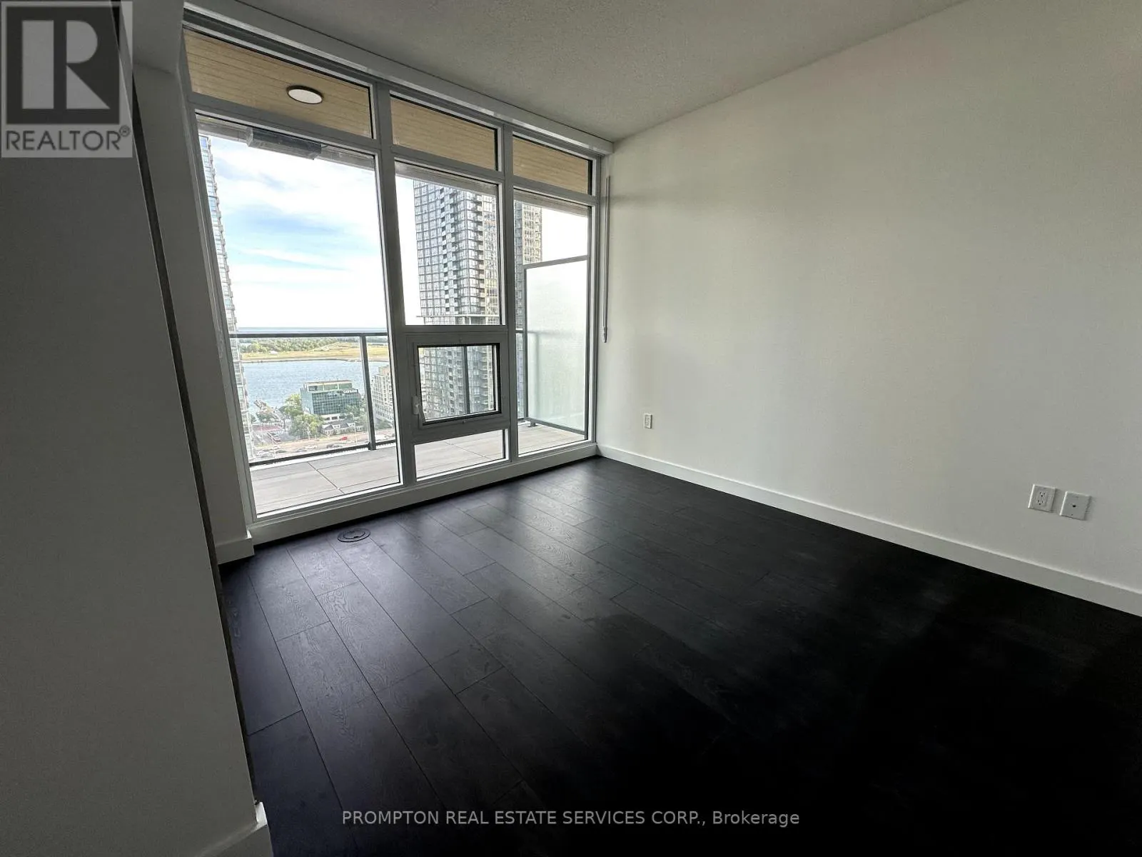 3 CONCORD CITYPLACE WAY