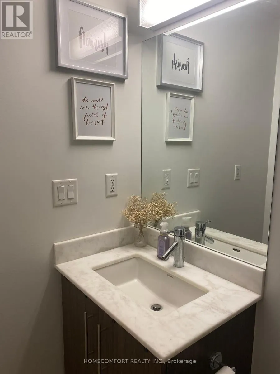 405 - 58 ORCHARD VIEW BOULEVARD