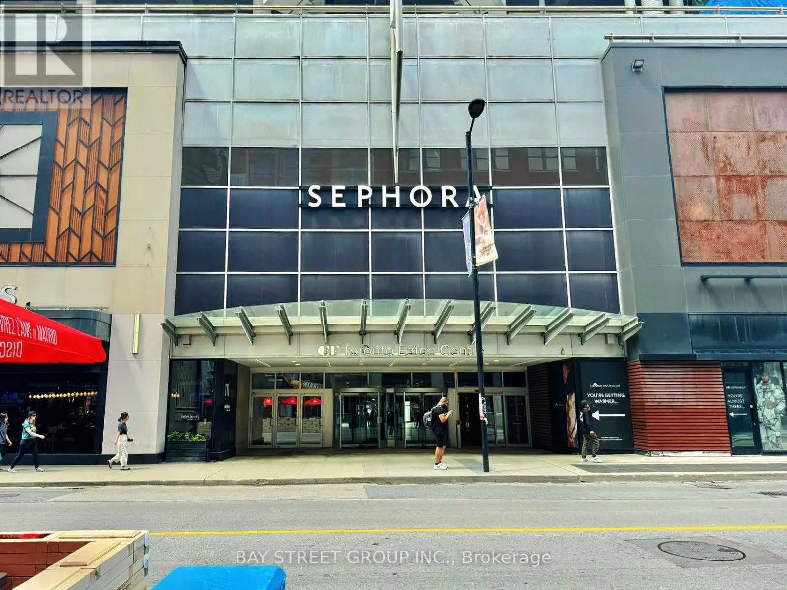 4003 - 197 YONGE STREET