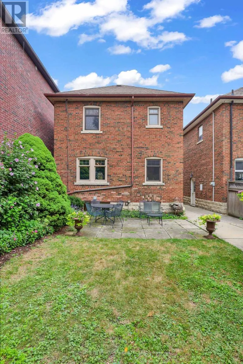 72 JEDBURGH ROAD
