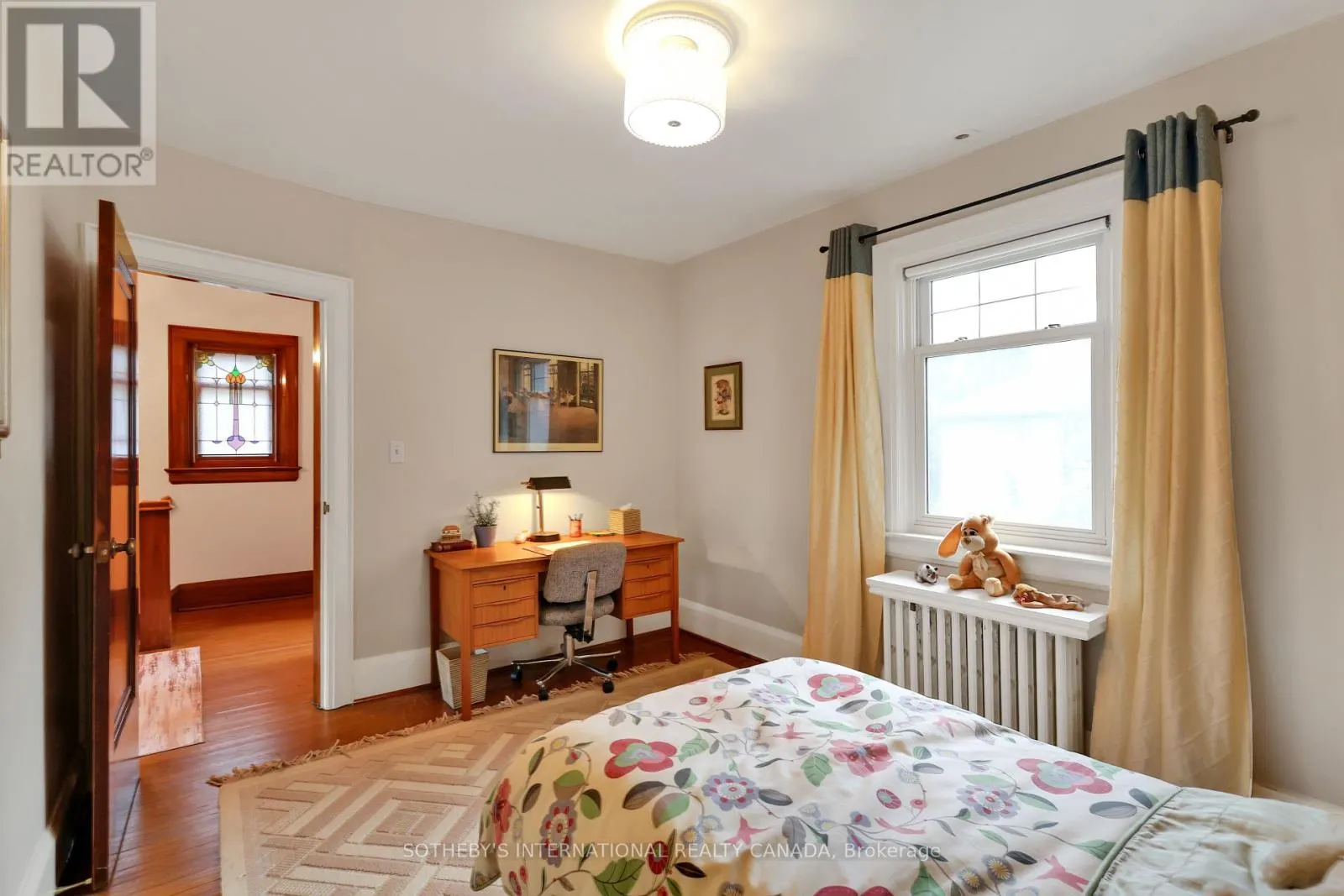 72 JEDBURGH ROAD