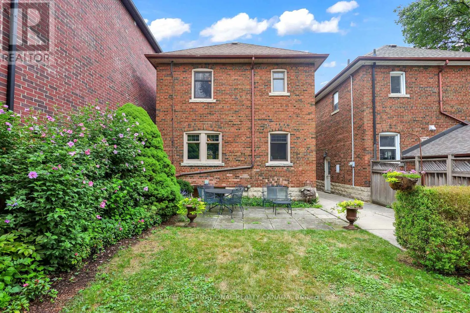 72 JEDBURGH ROAD