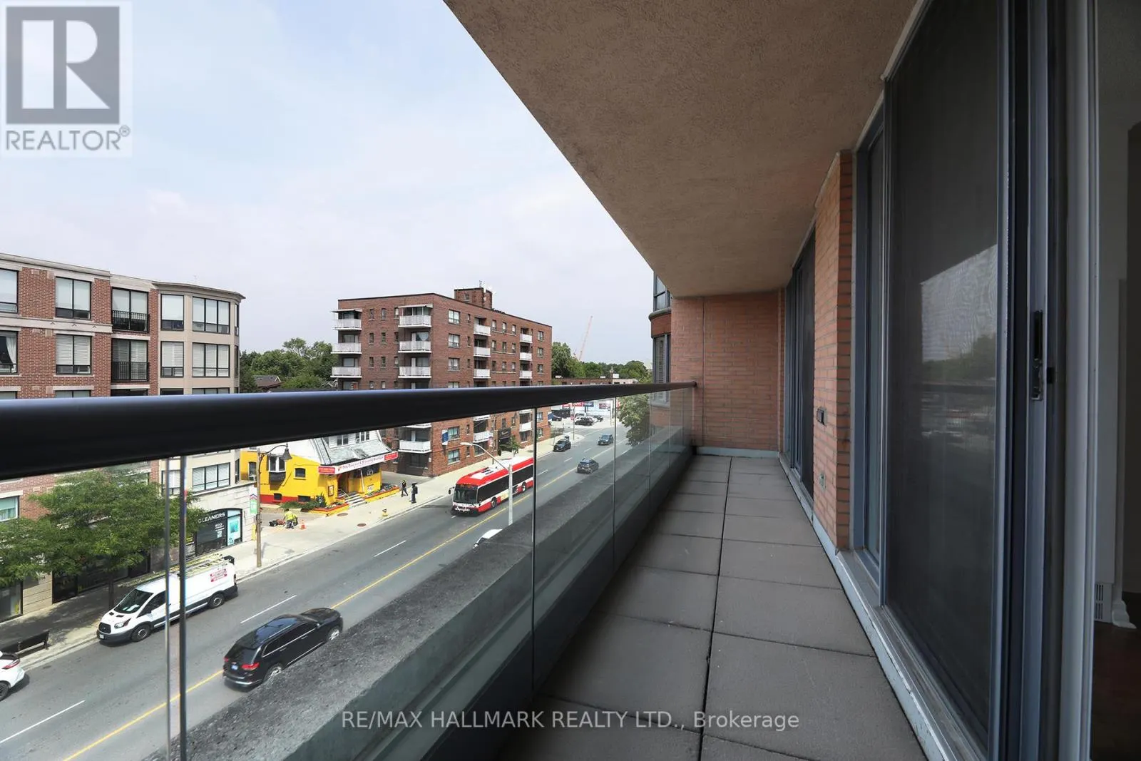 609 - 2727 YONGE STREET