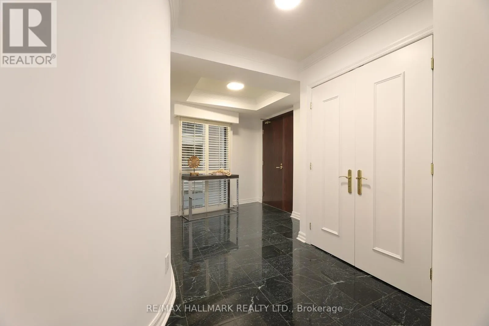 609 - 2727 YONGE STREET