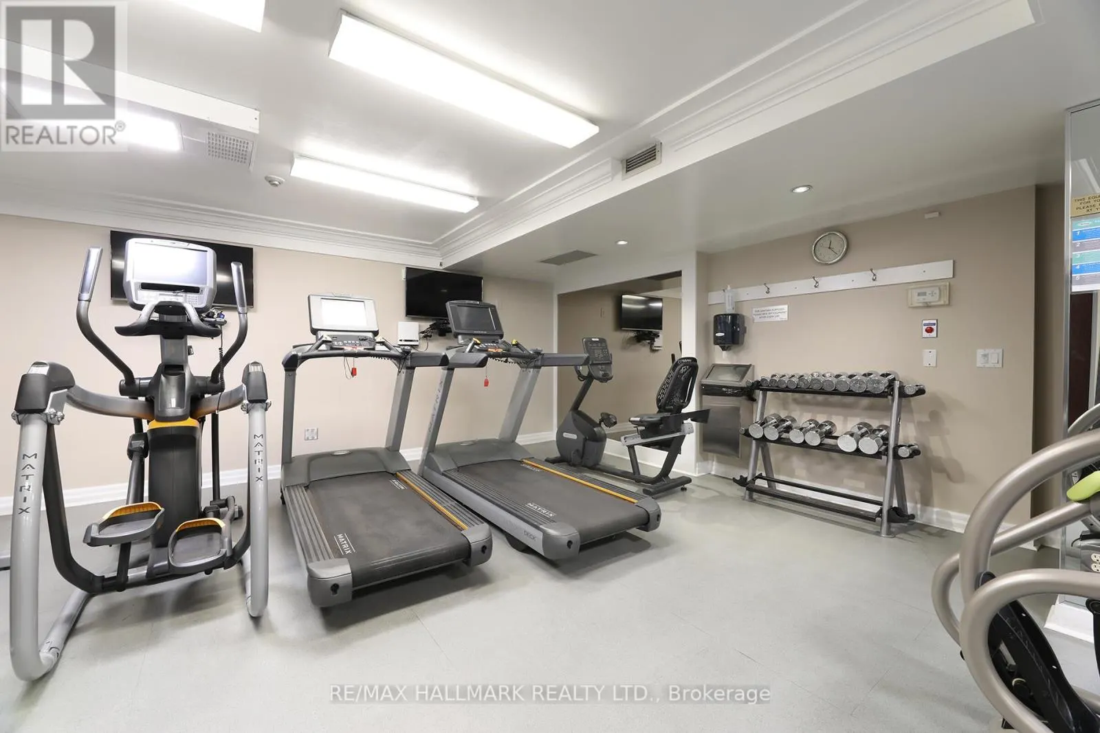609 - 2727 YONGE STREET