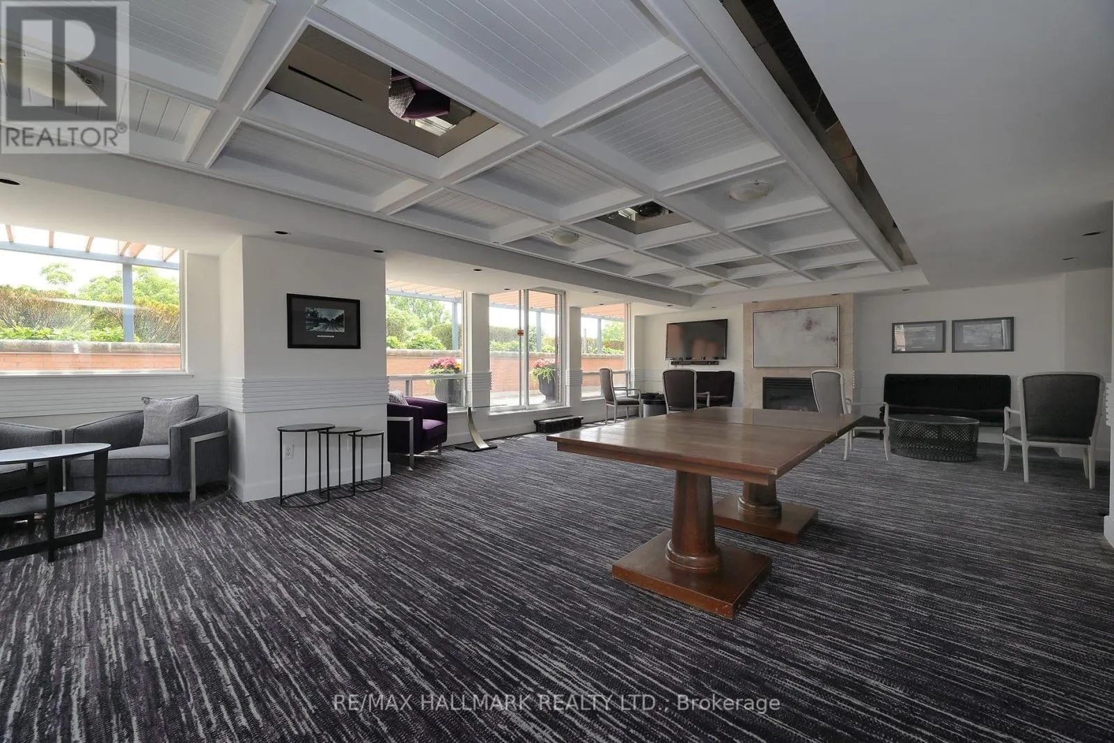 609 - 2727 YONGE STREET