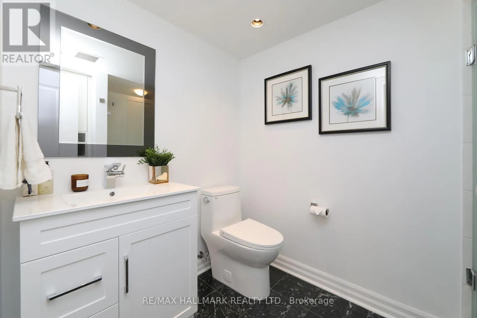 609 - 2727 YONGE STREET