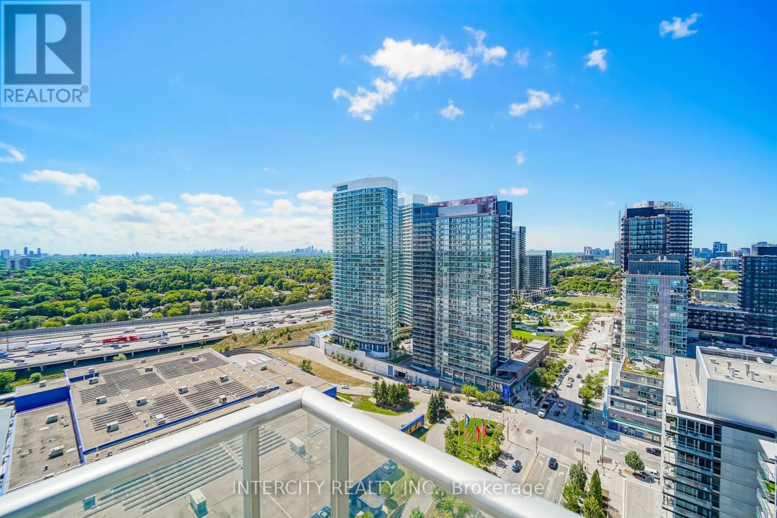 3002 - 29 SINGER COURT