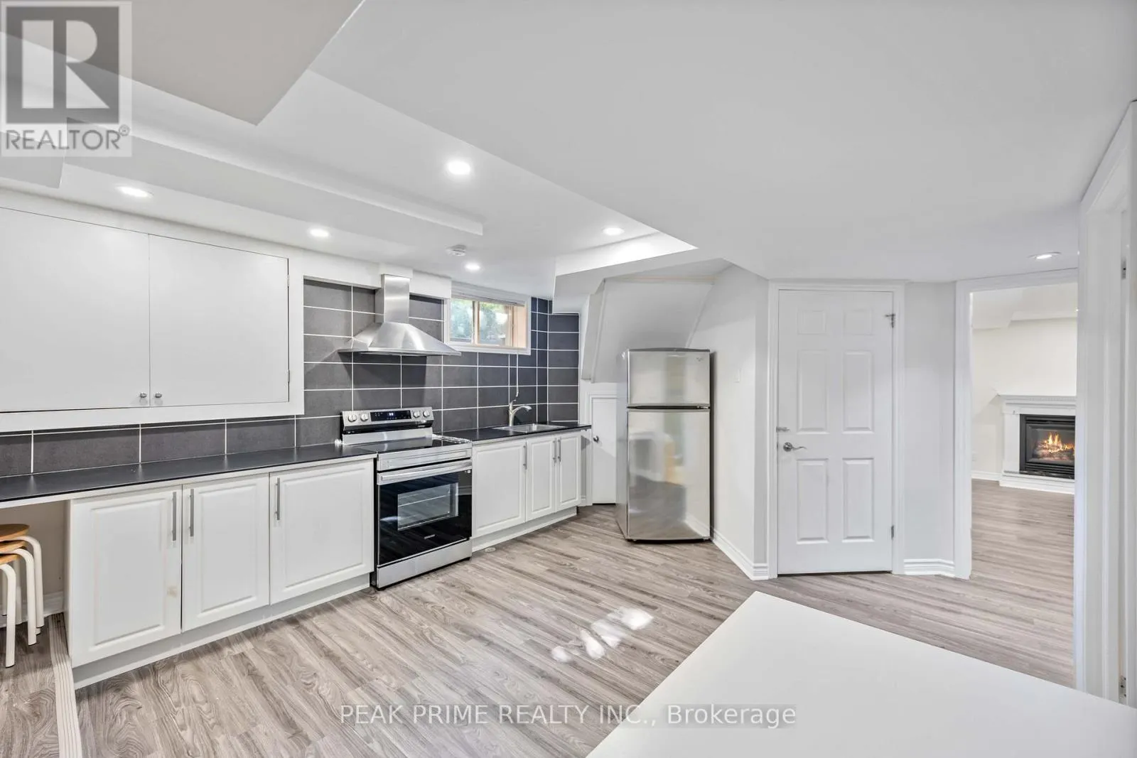 BSMT - 211 GLENDORA AVENUE