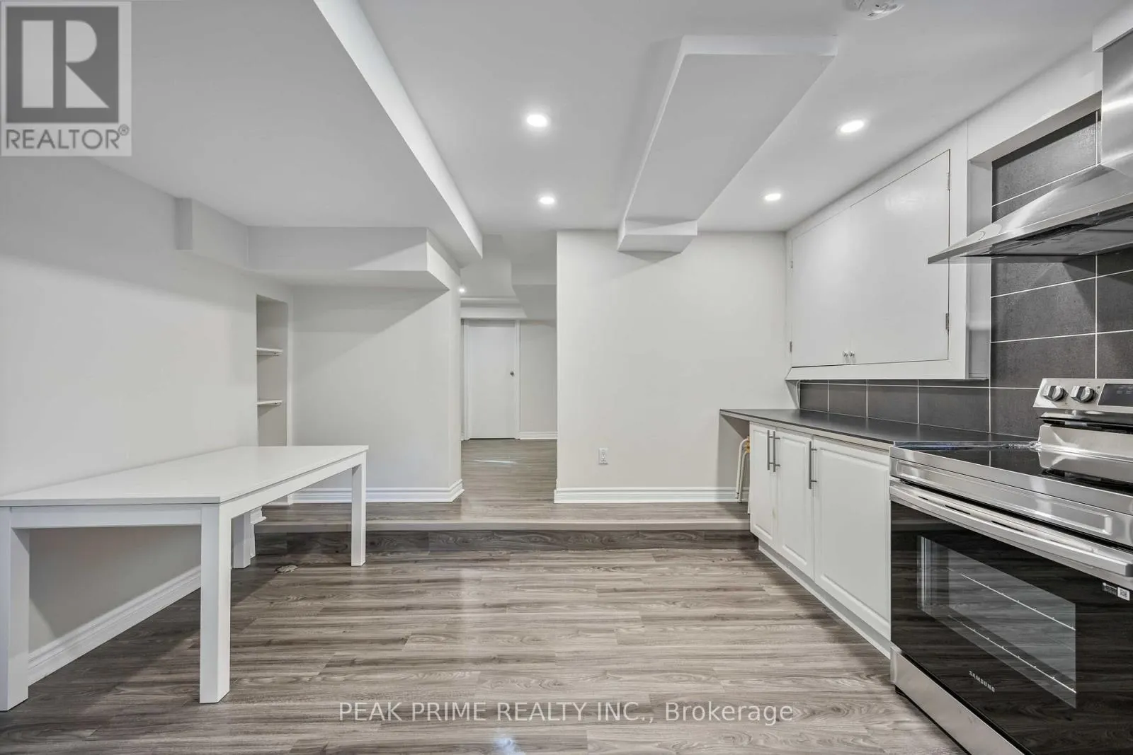 BSMT - 211 GLENDORA AVENUE