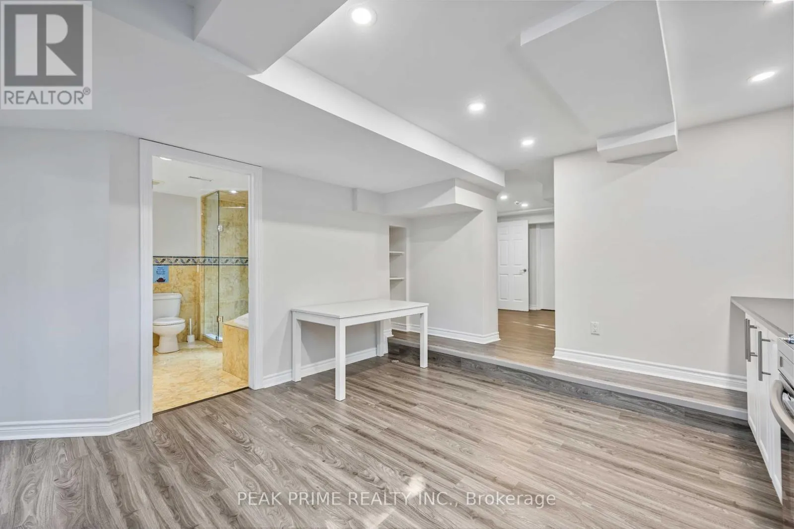 BSMT - 211 GLENDORA AVENUE
