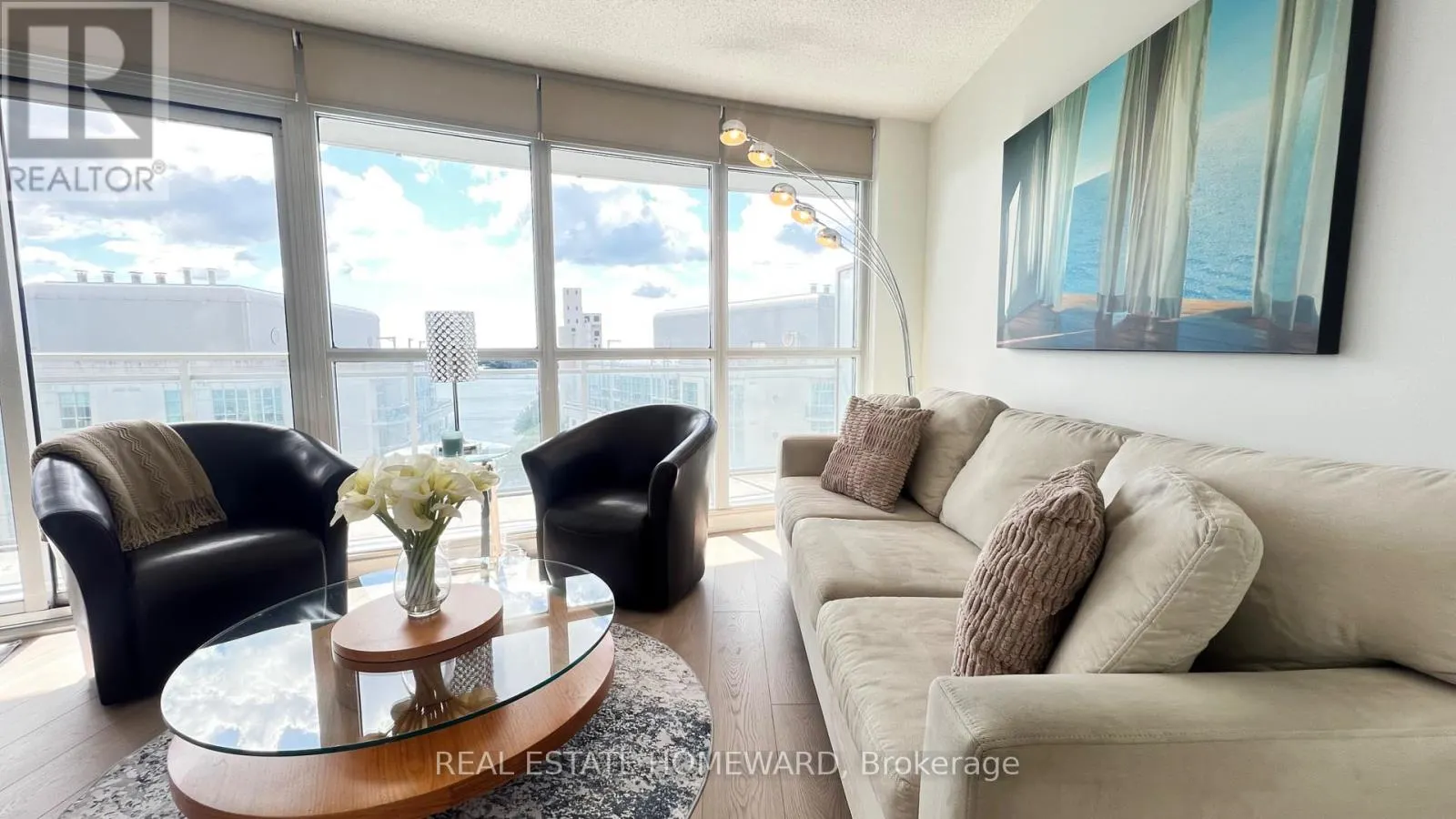 1512 - 38 DAN LECKIE WAY