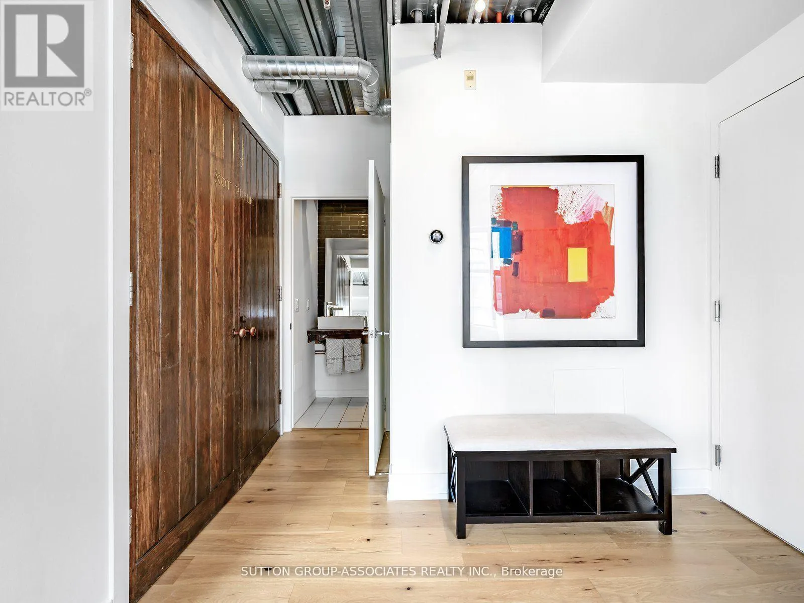 UNIT 507 - 736 DUNDAS STREET E
