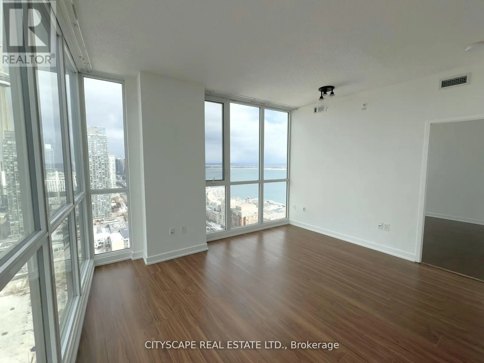 3901 - 75 QUEENS WHARF ROAD