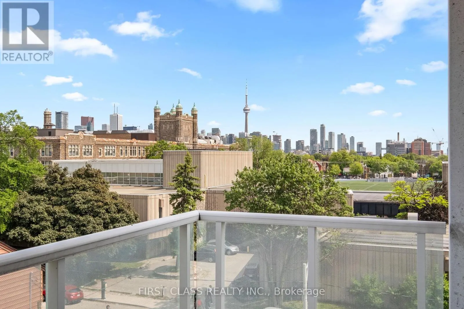 413 - 783 BATHURST STREET