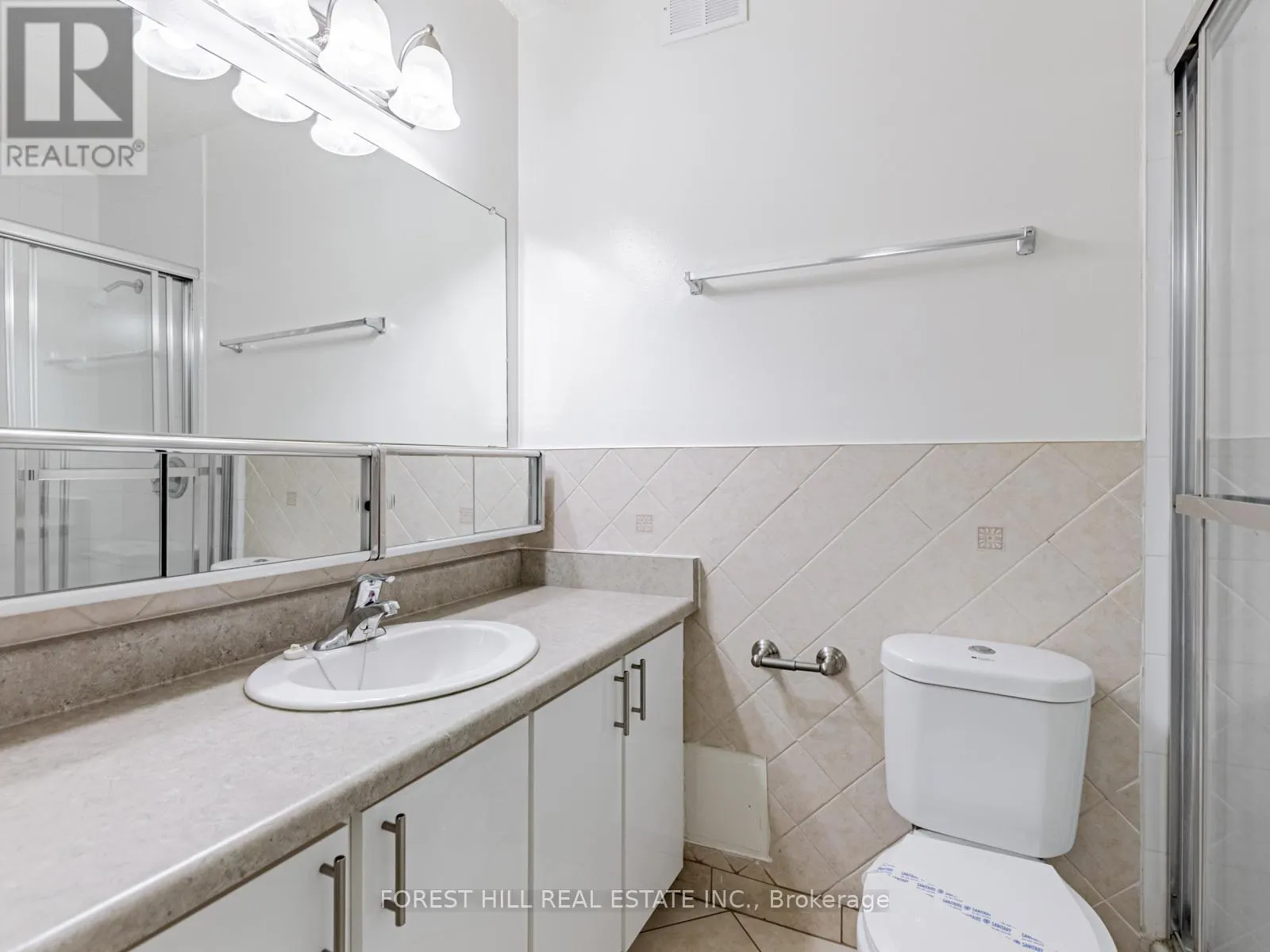 PL5 - 4001 BAYVIEW AVENUE