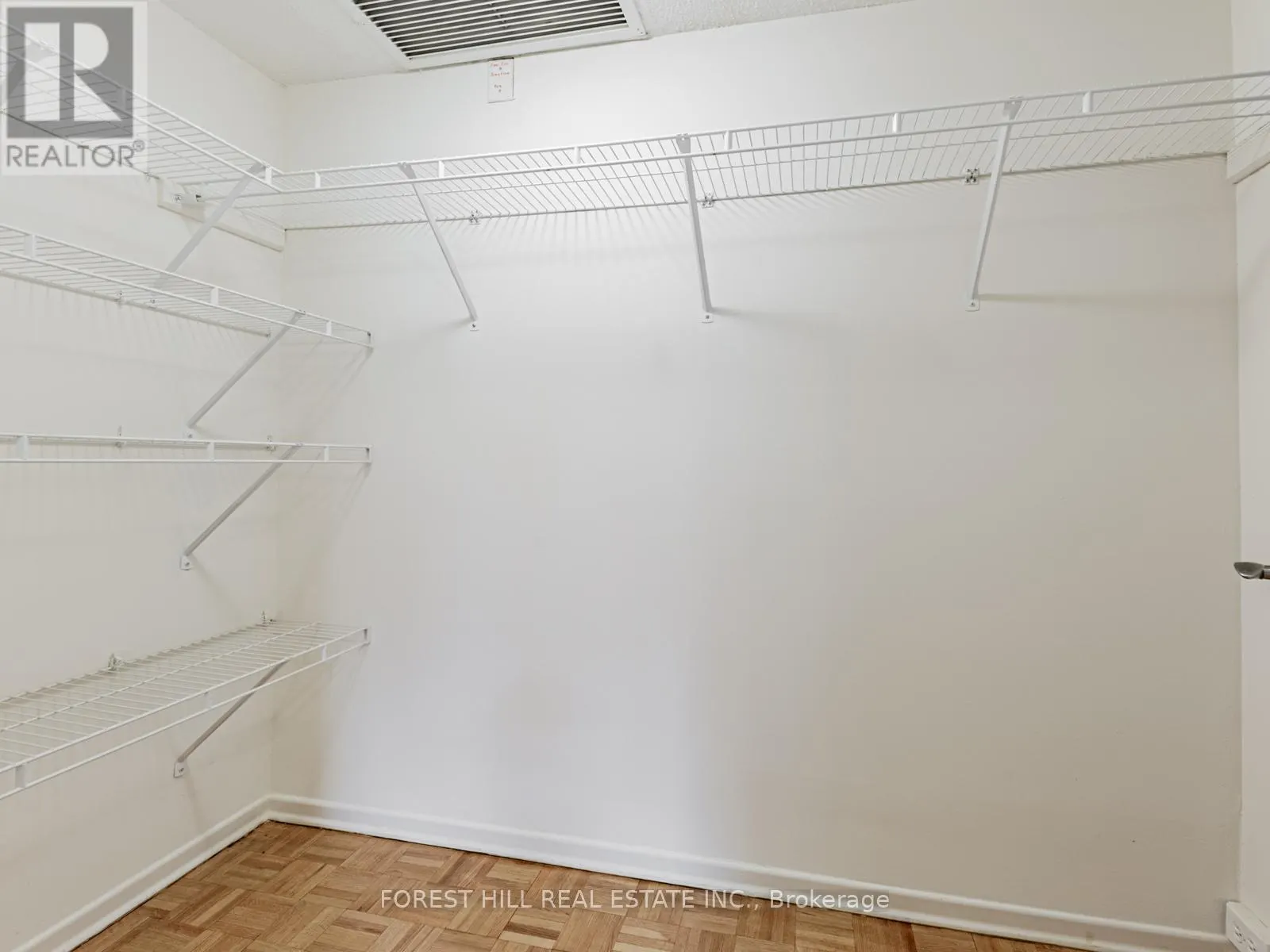 PL5 - 4001 BAYVIEW AVENUE