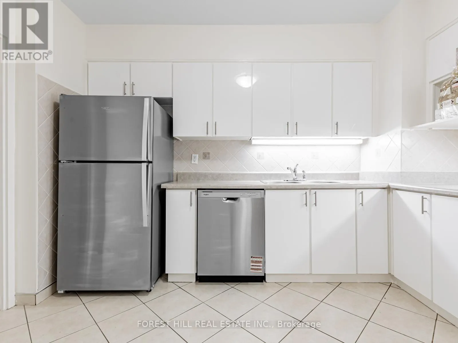PL5 - 4001 BAYVIEW AVENUE
