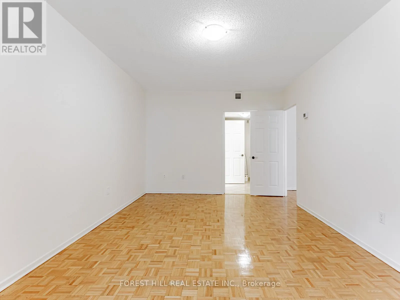 PL5 - 4001 BAYVIEW AVENUE