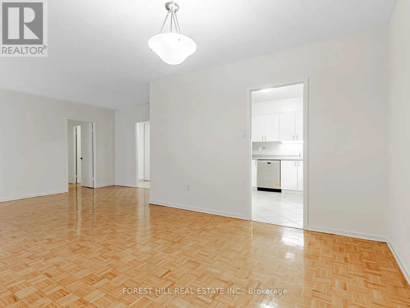 PL5 - 4001 BAYVIEW AVENUE