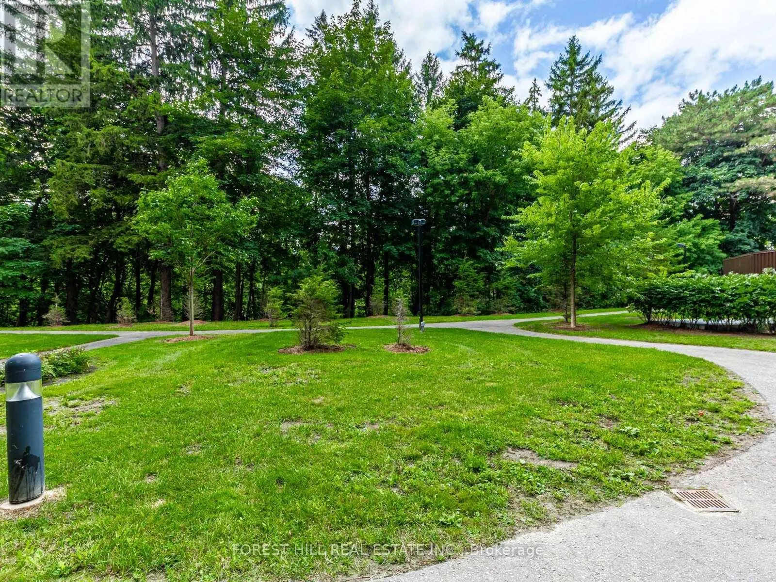 PL5 - 4001 BAYVIEW AVENUE
