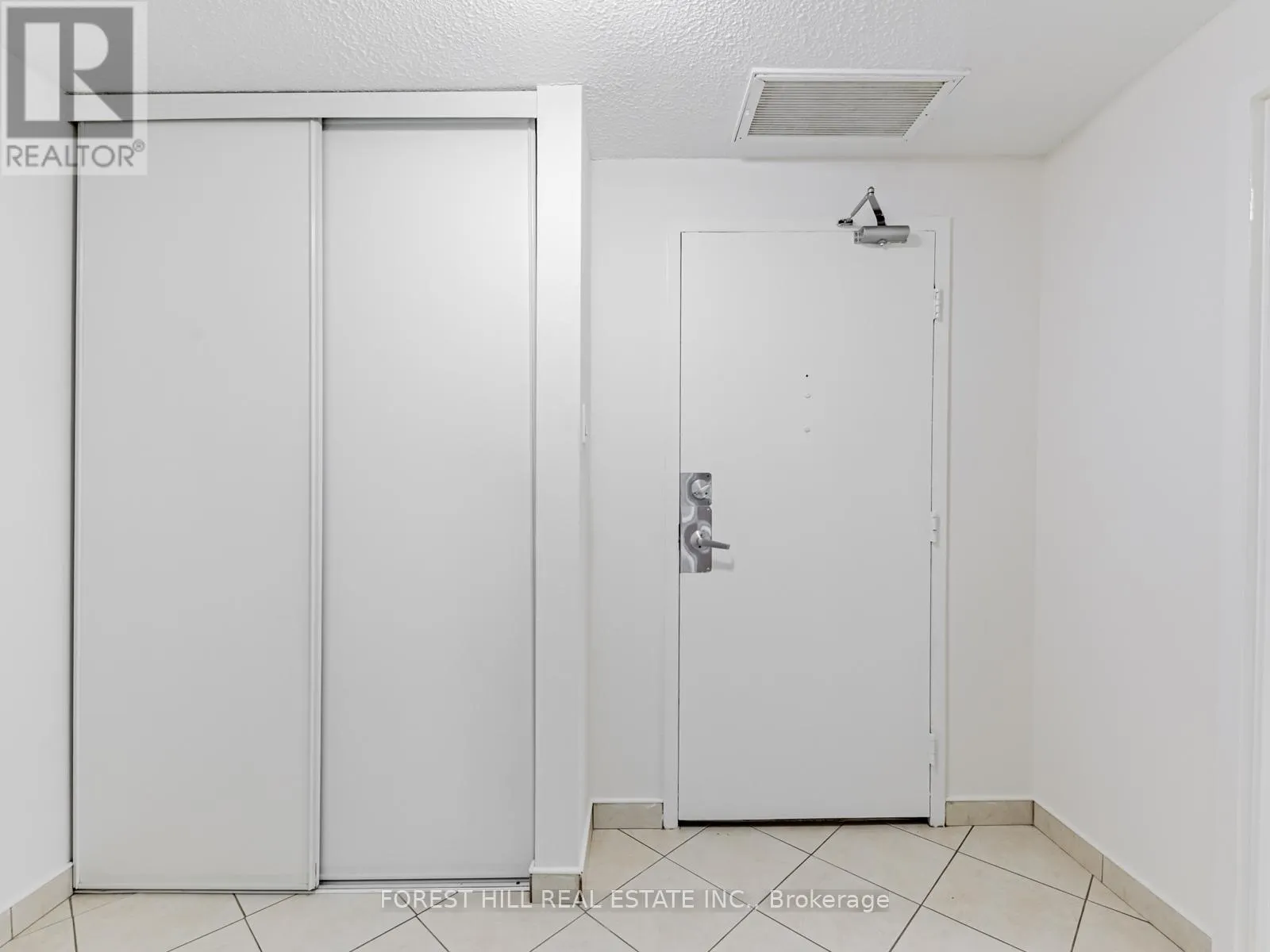 PL5 - 4001 BAYVIEW AVENUE