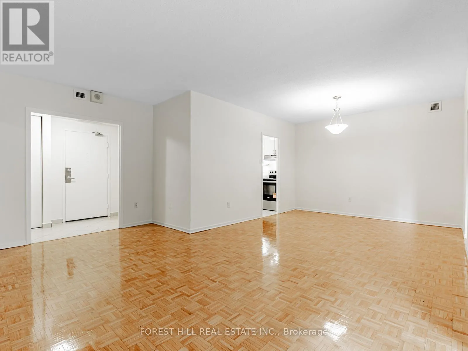 PL5 - 4001 BAYVIEW AVENUE