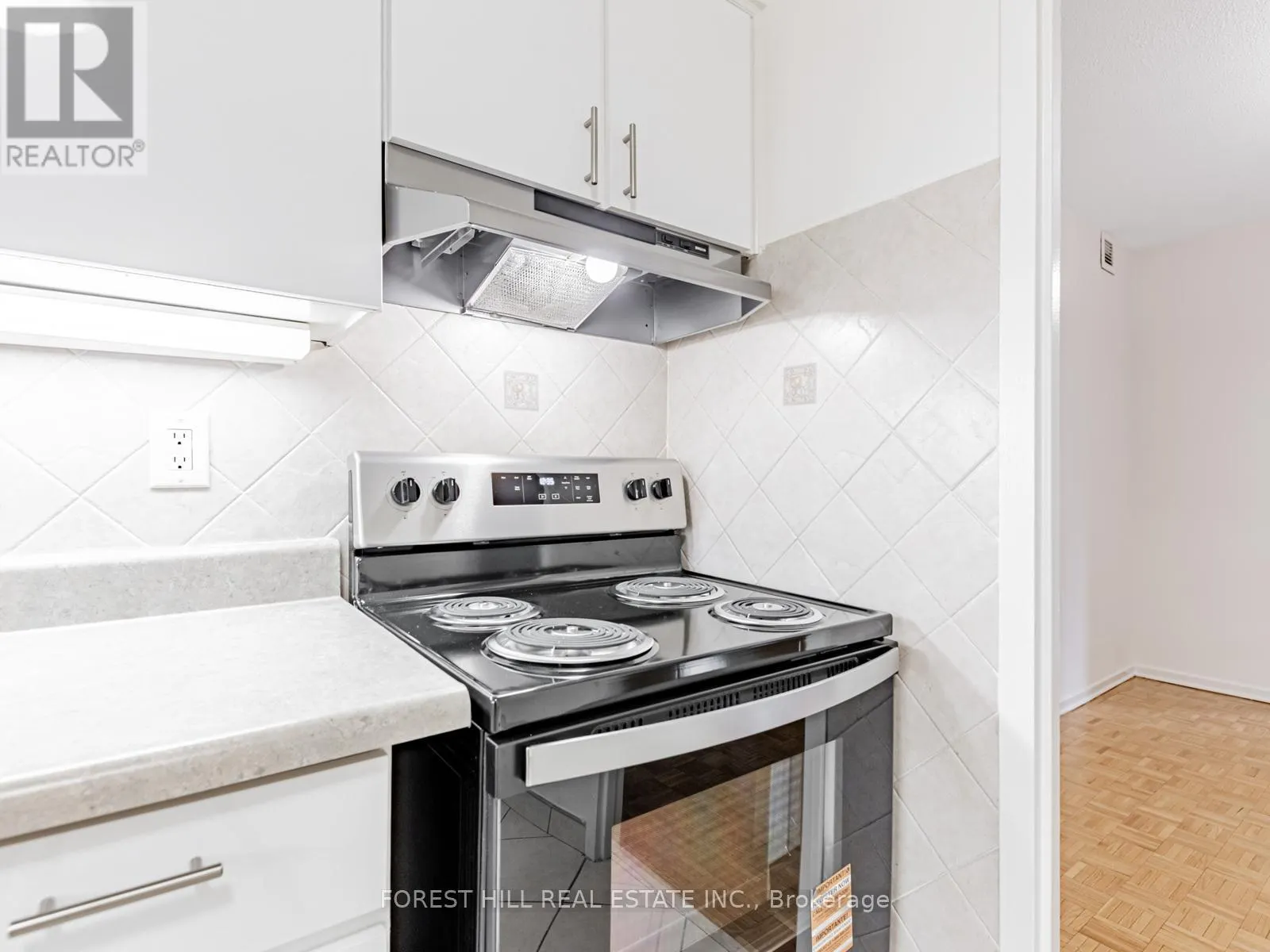 PL5 - 4001 BAYVIEW AVENUE