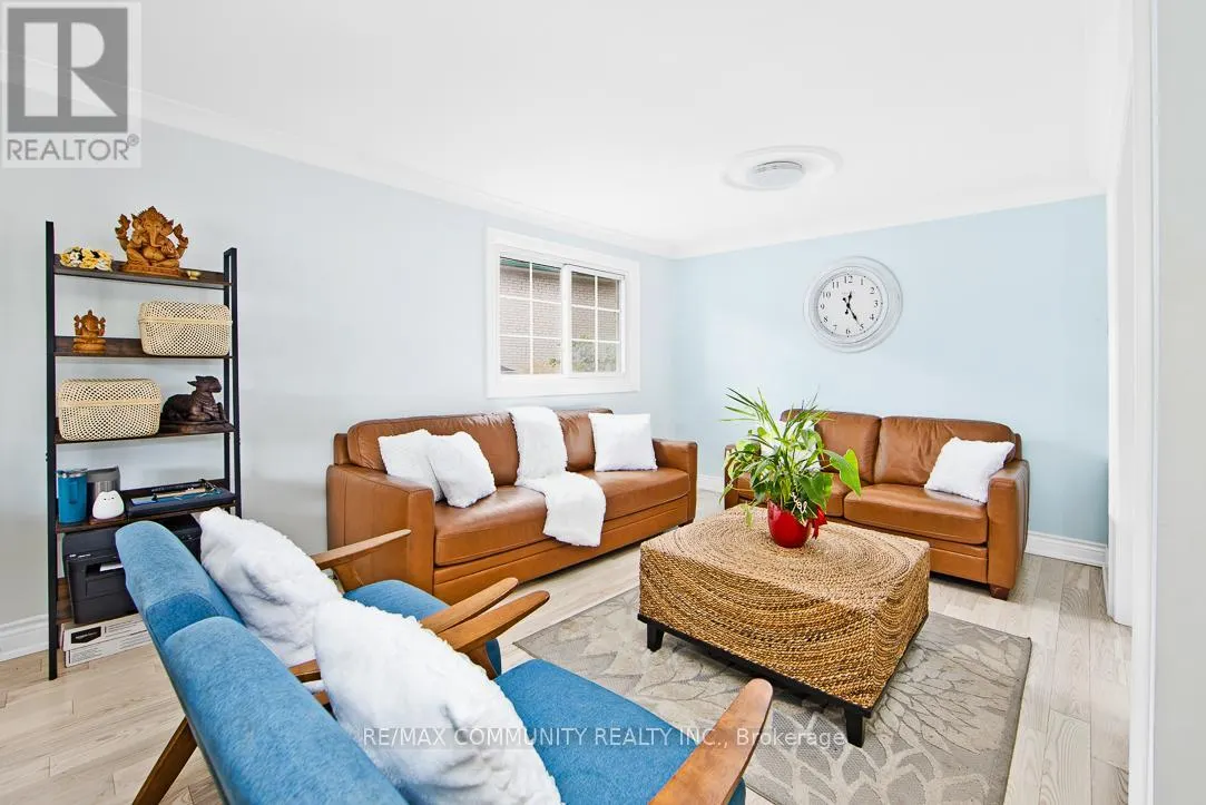 168 KINGSLAKE ROAD