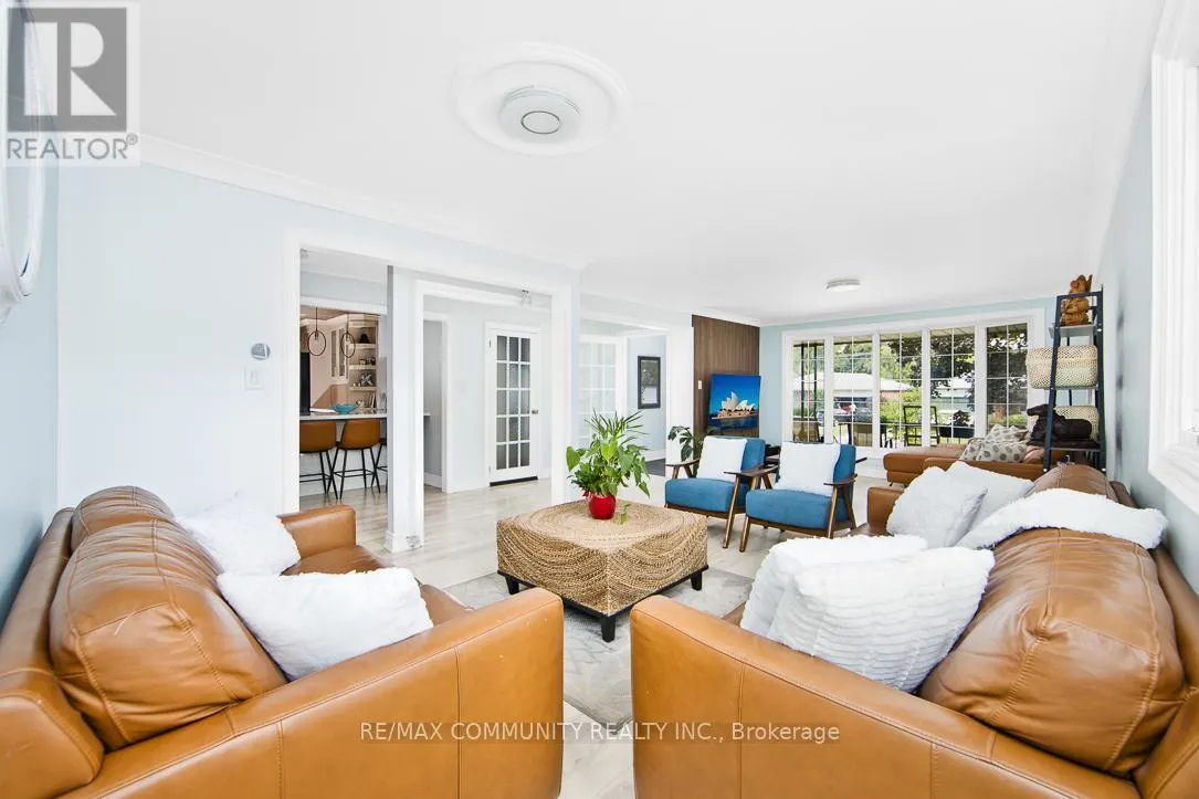 168 KINGSLAKE ROAD