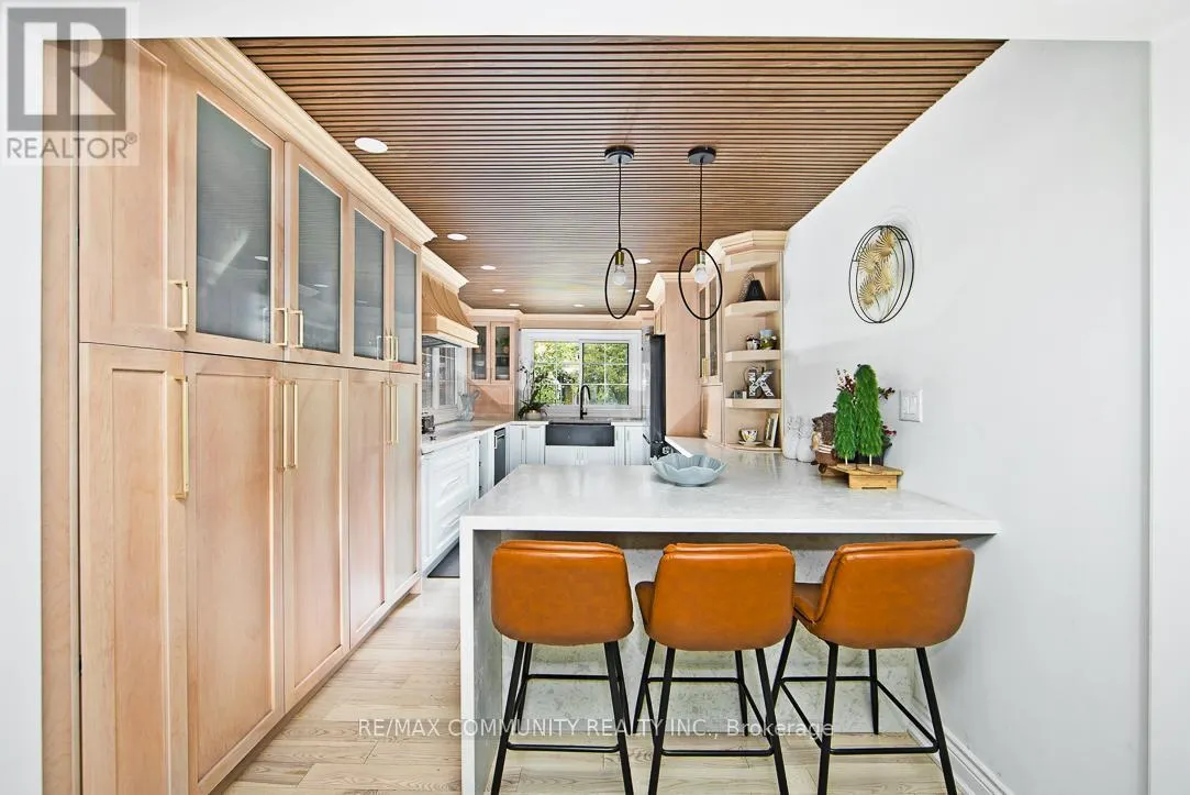 168 KINGSLAKE ROAD
