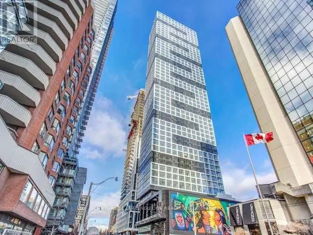 1012 - 181 DUNDAS STREET E