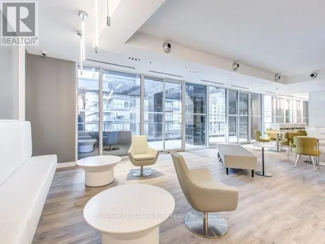 1012 - 181 DUNDAS STREET E