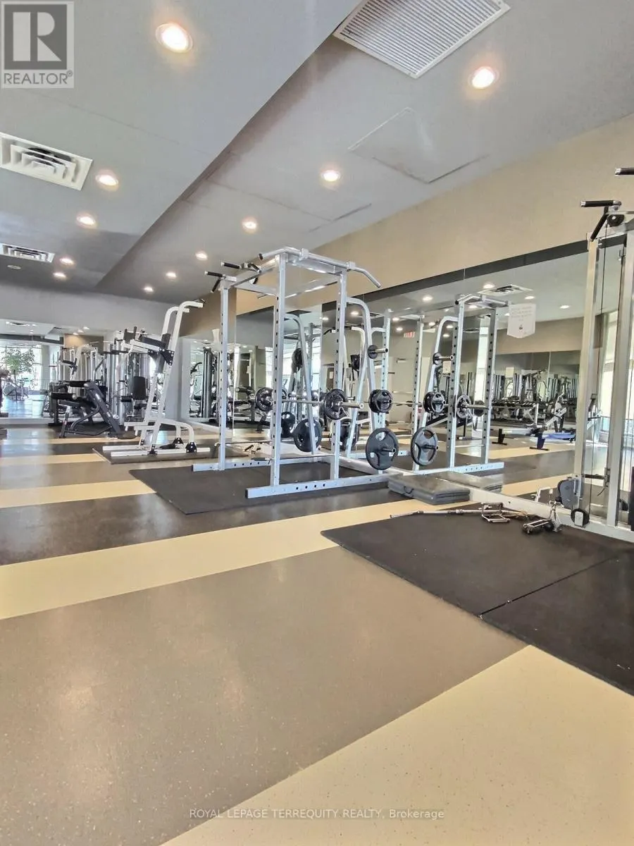 1112 - 228 QUEENS QUAY W