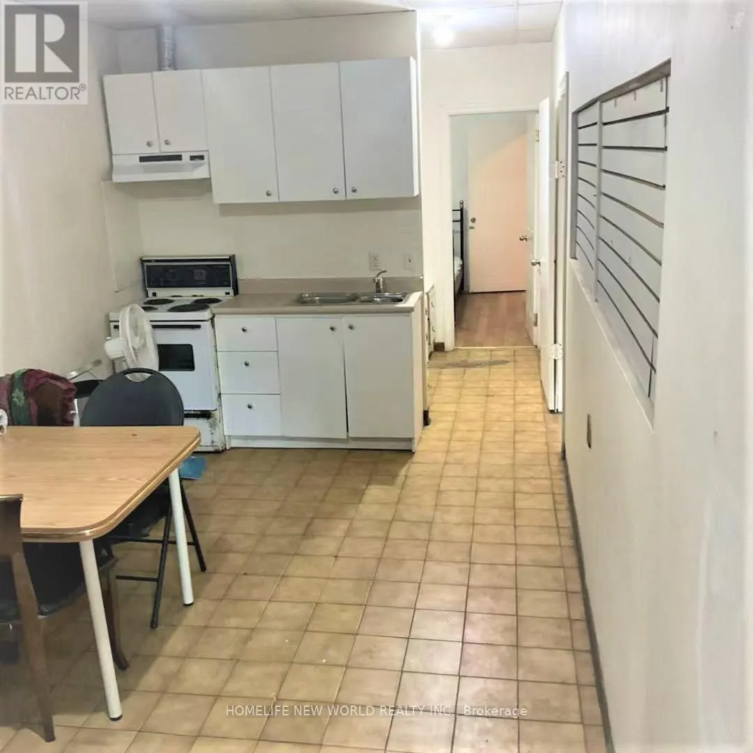 LOWER LEVEL BASEMENT - 584 DUNDAS STREET W